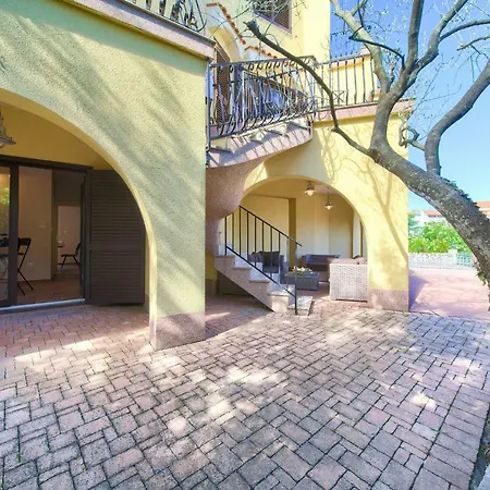 בית נופש Summer House Magdalena *