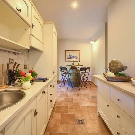 בית נופש Summer House Magdalena *