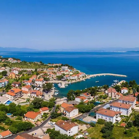 Summer House Magdalena בית נופש